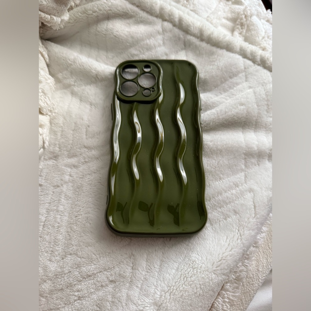 AMAZON iPhone 14 Pro Max Case